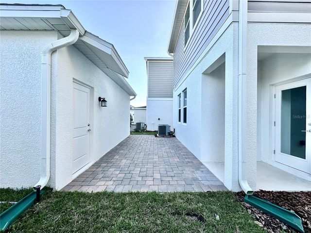 6457 BLISFULL STREET STREET, Clermont, FL 34714