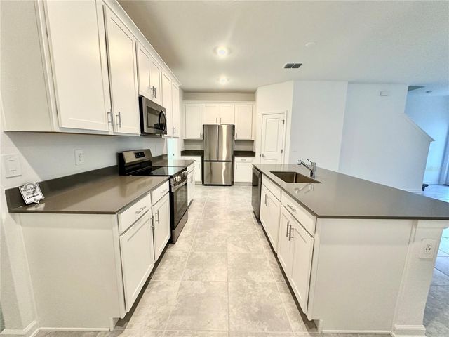 6457 BLISFULL STREET STREET, Clermont, FL 34714