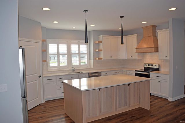 3634 Greeley Drive, Evansville, IN 47715