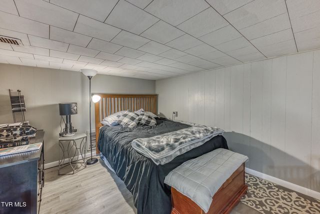 344 Crossway Road, Bristol, VA 24201