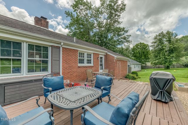 344 Crossway Road, Bristol, VA 24201