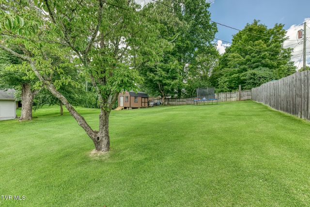 344 Crossway Road, Bristol, VA 24201