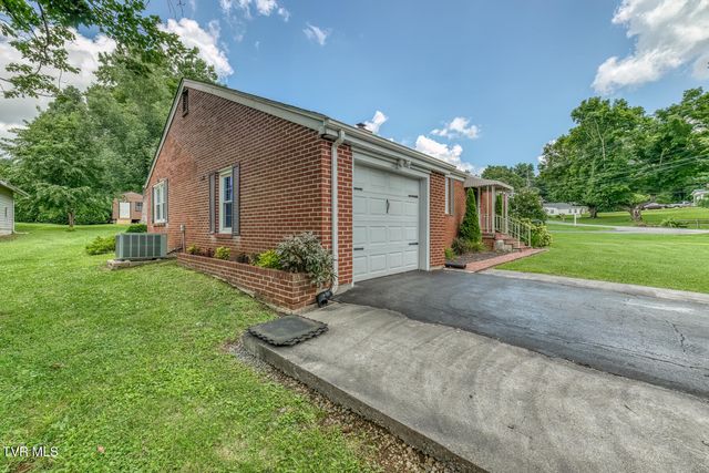344 Crossway Road, Bristol, VA 24201