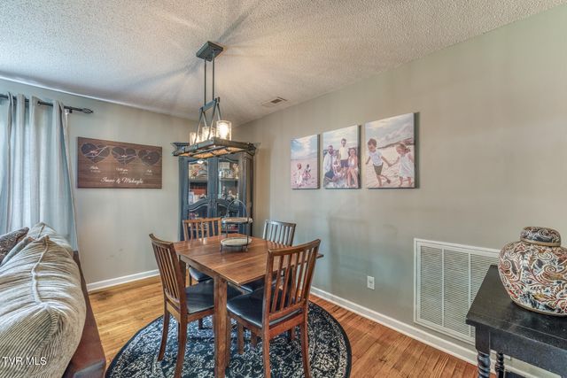 344 Crossway Road, Bristol, VA 24201