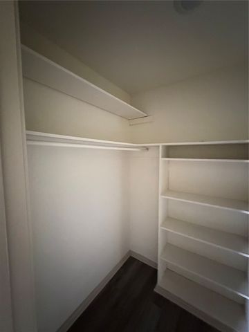 305 Lois Street, Roanoke, TX 76262