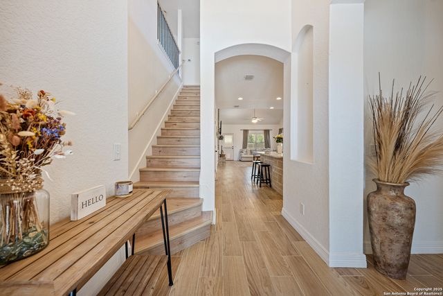 145 Bonn, Boerne, TX 78006