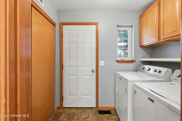 1255 E Stetson Ave, Post Falls, ID 83854