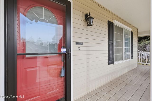 1255 E Stetson Ave, Post Falls, ID 83854