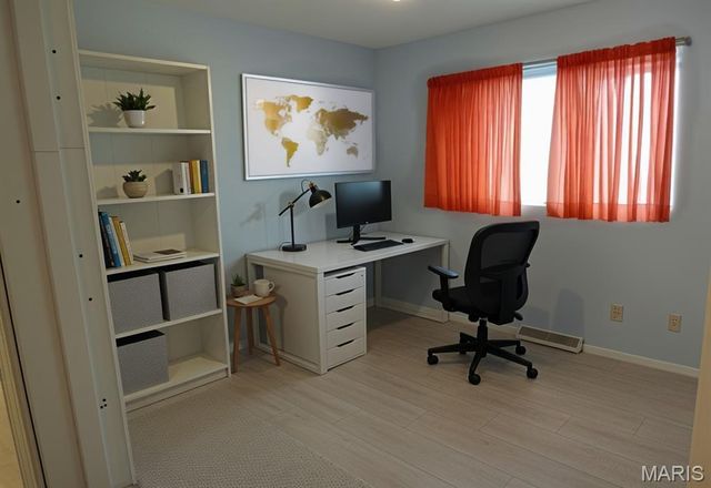 6533 Heintz Road, Oakville, MO 63129