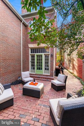 428 S FAIRFAX ST, Alexandria, VA 22314