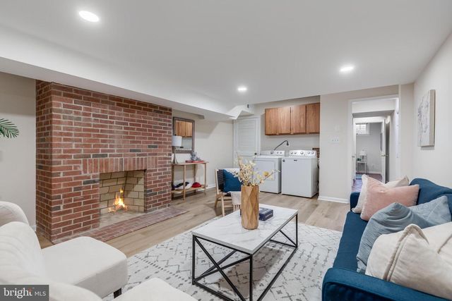 428 S FAIRFAX ST, Alexandria, VA 22314