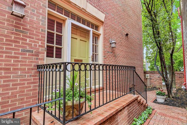 428 S FAIRFAX ST, Alexandria, VA 22314