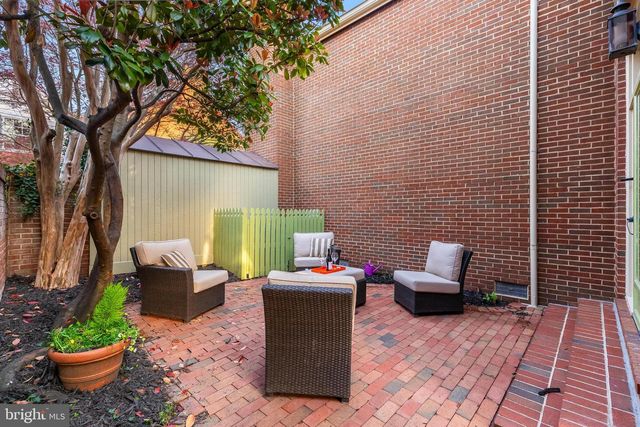 428 S FAIRFAX ST, Alexandria, VA 22314