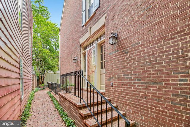 428 S FAIRFAX ST, Alexandria, VA 22314