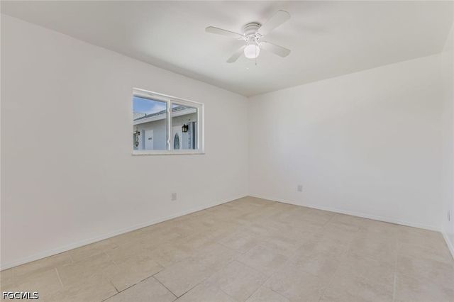 16595 Davis RD, Fort Myers, FL 33908