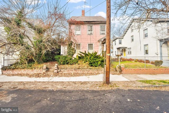 64 WALNUT ST, Bridgeton, NJ 08302