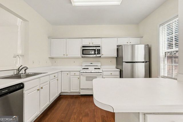 4001 Howell Park Road, Duluth, GA 30096