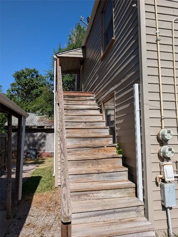 518 iowa Street upstairs, Norman, OK 73069