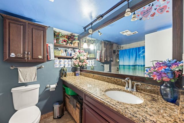 516 Timber Ridge Drive 108-A, Carol Stream, IL 60188