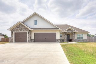 4106 Tall Grass Drive, Joplin, MO 64801