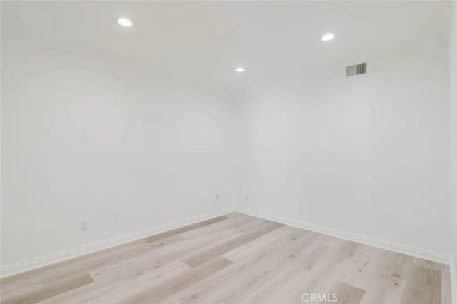 333 Burchett Street 111, Glendale, CA 91203