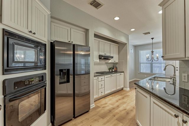 78 Douvaine Court, The Woodlands, TX 77382