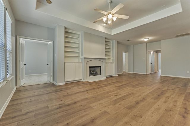 78 Douvaine Court, The Woodlands, TX 77382