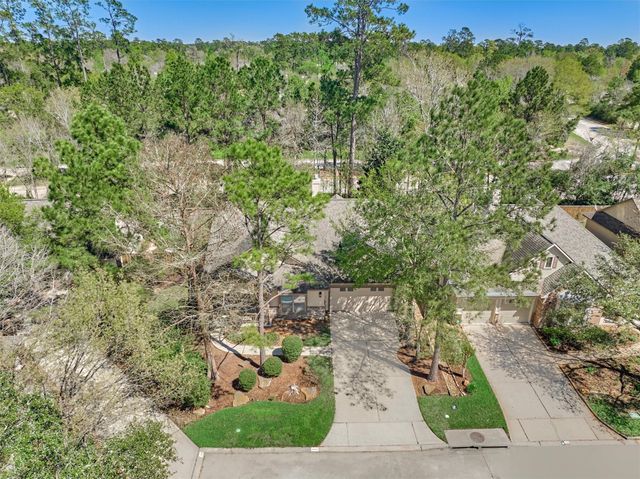 78 Douvaine Court, The Woodlands, TX 77382