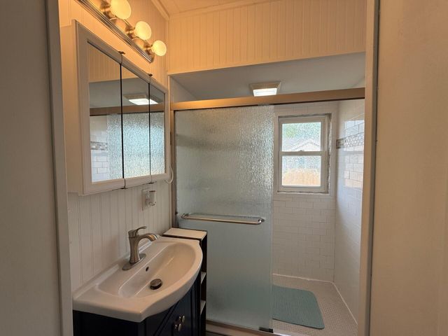 919 Lawndale Street, Ludington, MI 49431