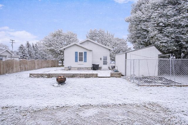 919 Lawndale Street, Ludington, MI 49431