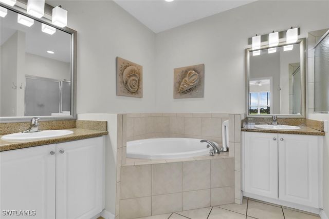 7925 Mahogany Run LN 924, Naples, FL 34113