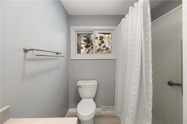 2312 Hillside Road, Altoona, WI 54720