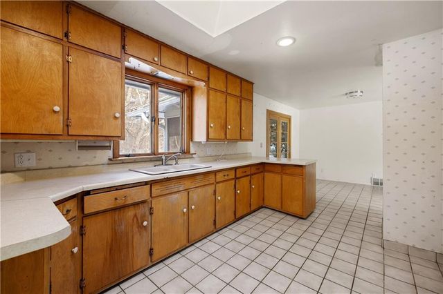 2312 Hillside Road, Altoona, WI 54720