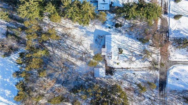 2312 Hillside Road, Altoona, WI 54720