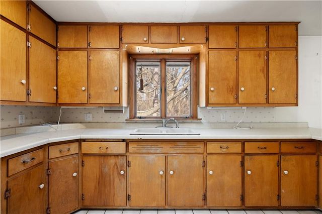 2312 Hillside Road, Altoona, WI 54720