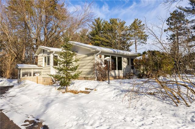 2312 Hillside Road, Altoona, WI 54720