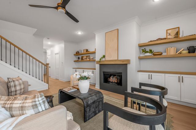 1001 Lauderdale Drive, Nicholasville, KY 40356