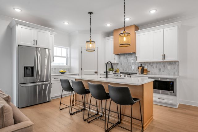 1001 Lauderdale Drive, Nicholasville, KY 40356