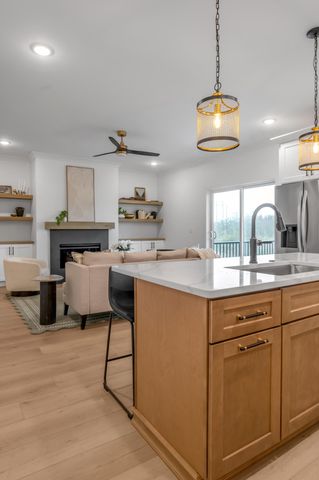 1001 Lauderdale Drive, Nicholasville, KY 40356