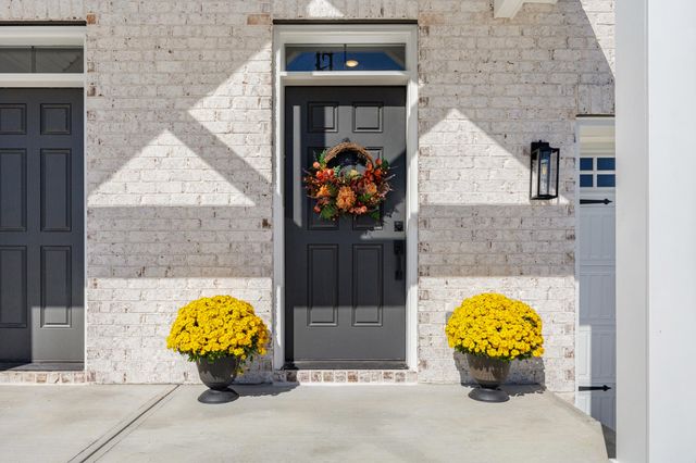 1001 Lauderdale Drive, Nicholasville, KY 40356