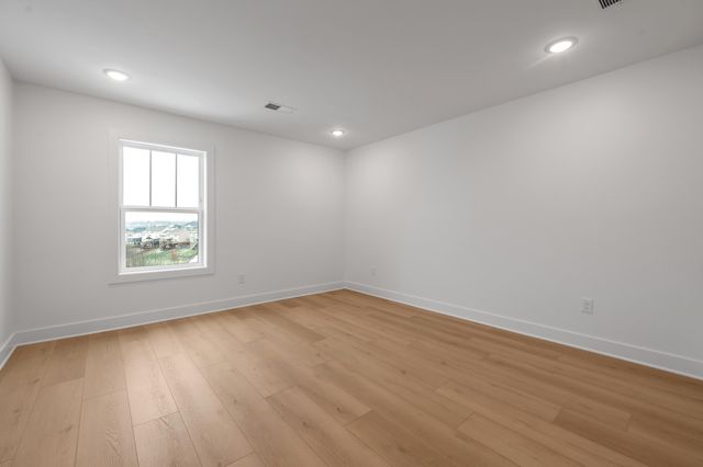 1001 Lauderdale Drive, Nicholasville, KY 40356