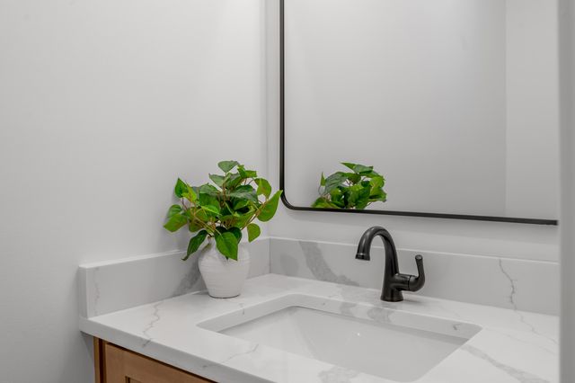 1001 Lauderdale Drive, Nicholasville, KY 40356