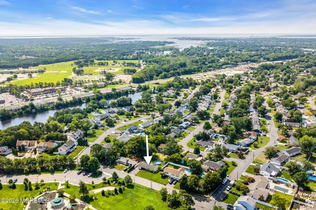 370 Lake Shore Drive, Brick, NJ 08723