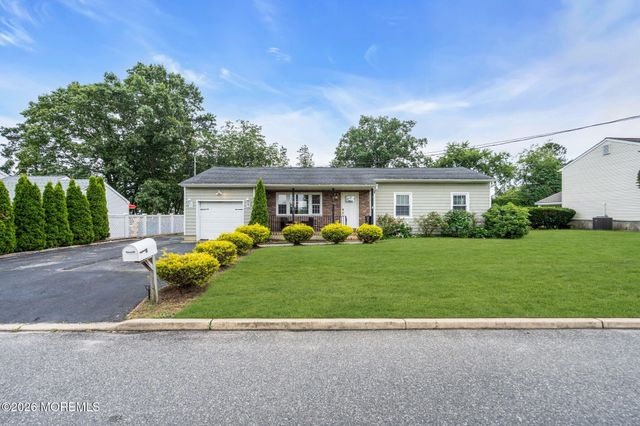 370 Lake Shore Drive, Brick, NJ 08723