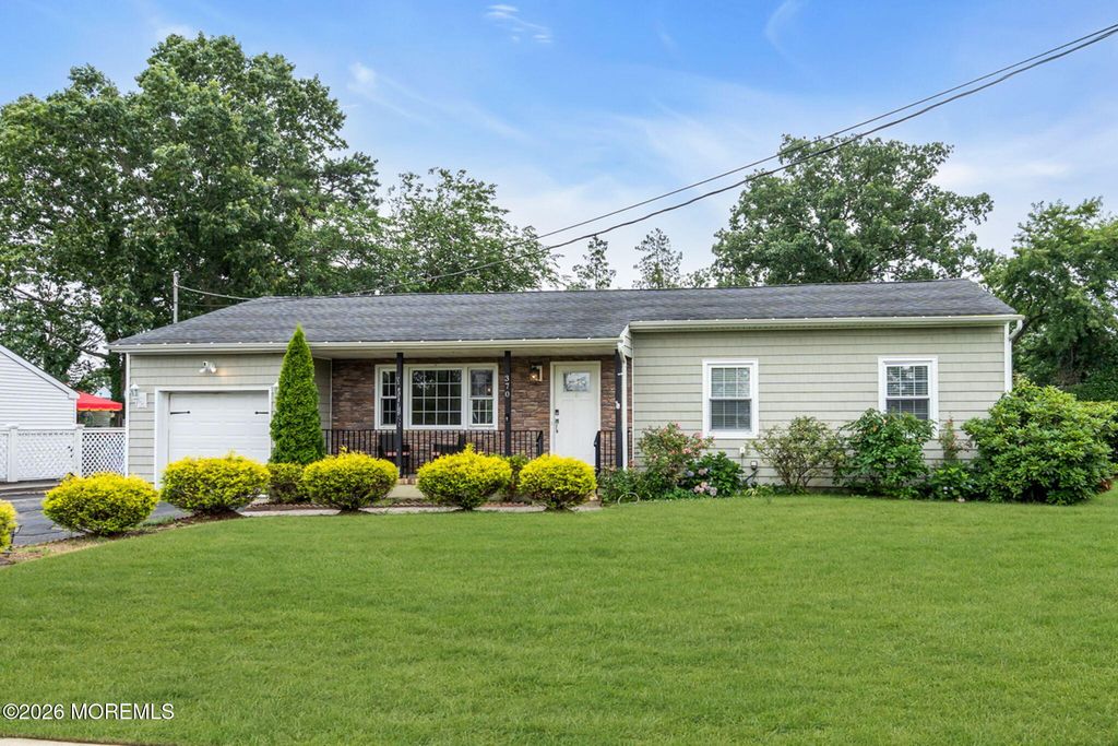 370 Lake Shore Drive, Brick, NJ 08723