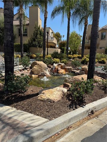 23709 Del Monte Drive 232, Valencia, CA 91355