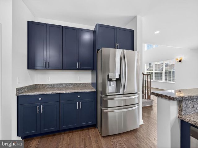 477 NEWLINS RD E, Easton, PA 18040