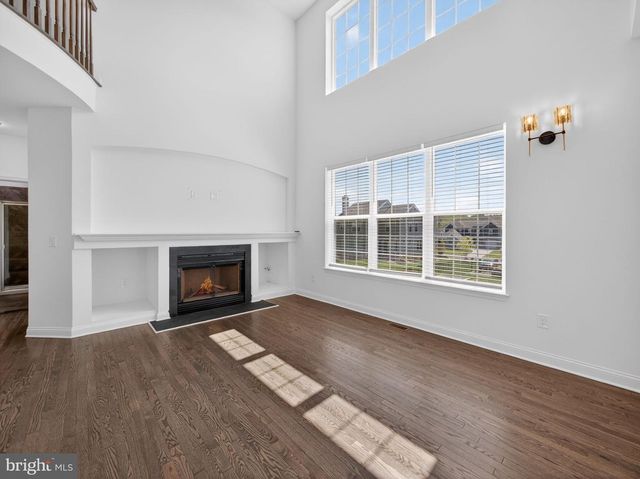 477 NEWLINS RD E, Easton, PA 18040