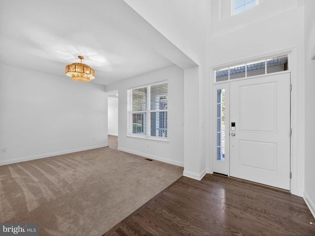 477 NEWLINS RD E, Easton, PA 18040