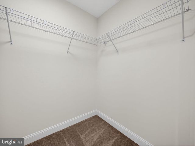 477 NEWLINS RD E, Easton, PA 18040